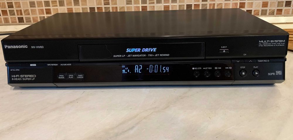 Видеомагнитофон Panasonic NV-HV60 — VHS . Hi-Fi 6 головок.