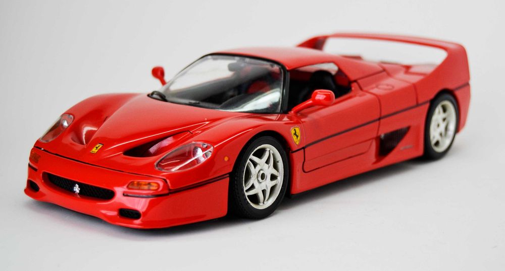 Carros coleção Burago 1/18 com caixa