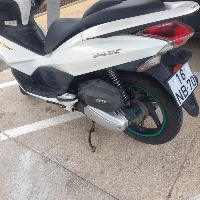 Honda pcx 2012 usada