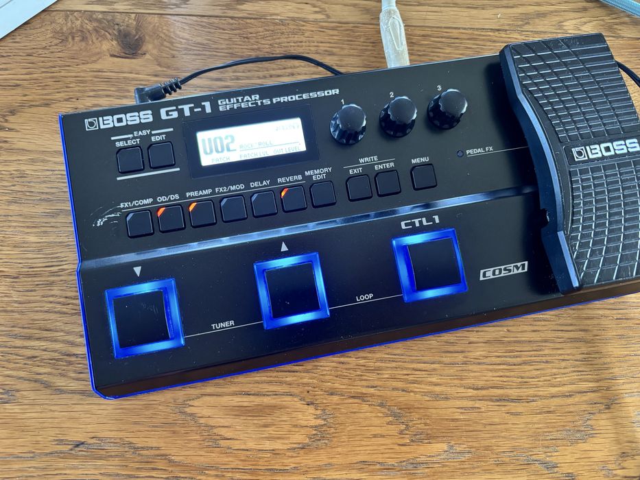 Boss gt-1 Multiefekt Gitarowy