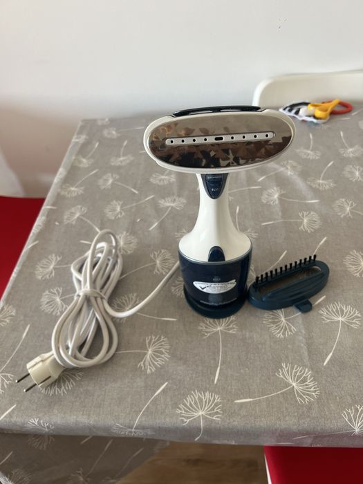 [COMO NOVO] Ferro Engomar/Passar Vapor Morphy Richards Express 361000