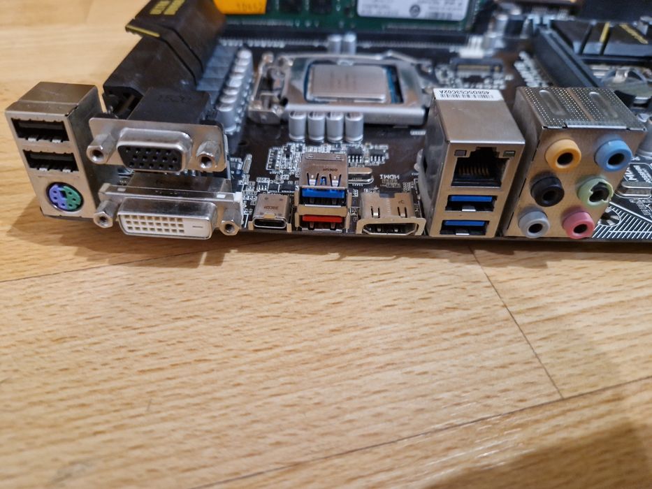 Intel i7-6700К 4.2Ghz/ddr4 16gb/Материнка (м.2 ssd)-Мощний  комплект