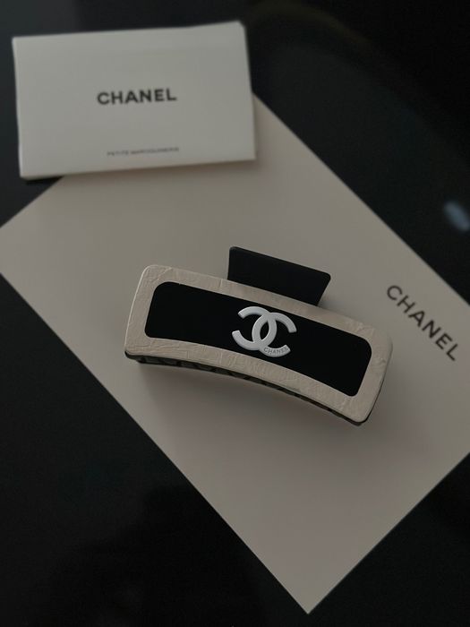 Spinka dla włosów Chanel