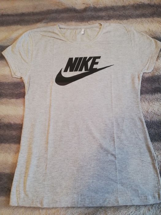 Koszulka Nike damska nowa