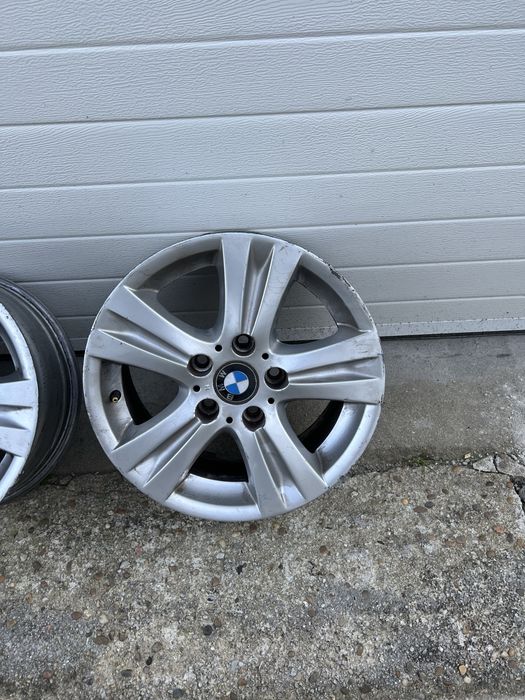 Jante 16 5x120 BMW serie 1 7J ET44 Style 222