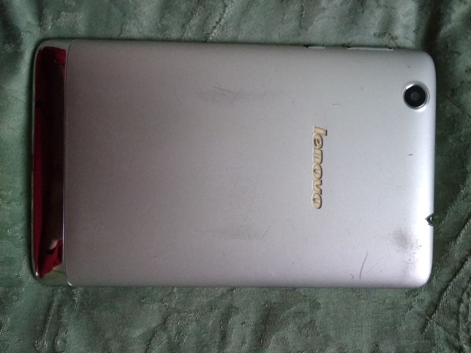 Планшет Lenovo S 5000.