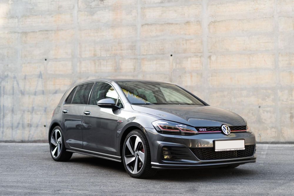 VW Golf 2.0 TSI GTI DSG Performance