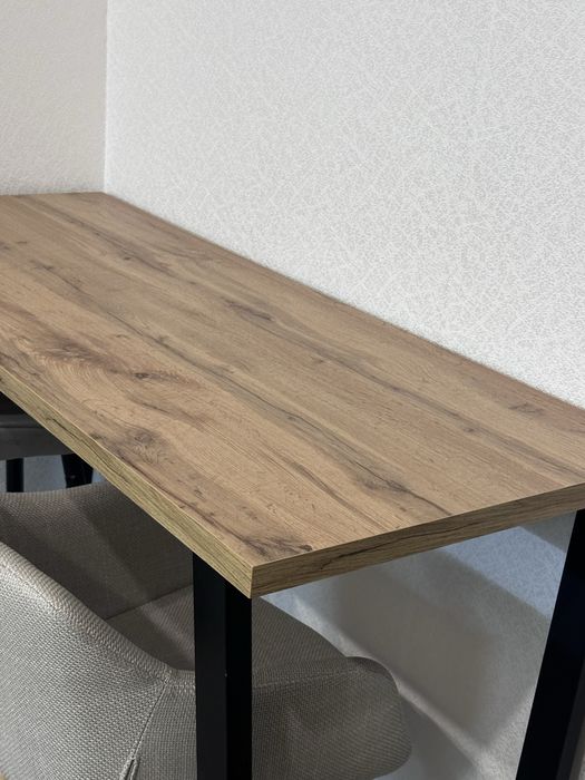 Продам стіл в чудовому стані