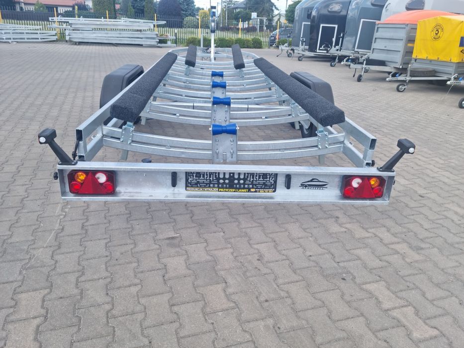 Przyczepa podłodziowa dwuosiowa Dmc 3000kg dł 880+100cm PRODUCENT NOWA