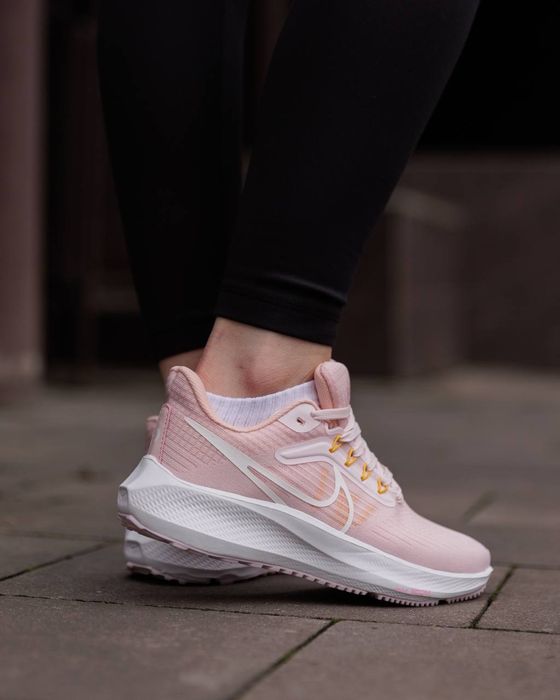 Nike Air Zoom Pegasus 39 Pink White