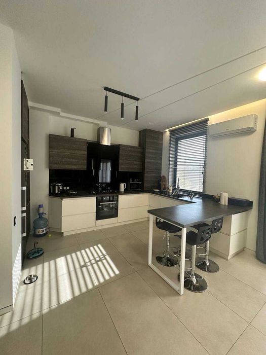 Здам 3к  Клубний будинок ЖК Європейський. Завжди є ел.енергія