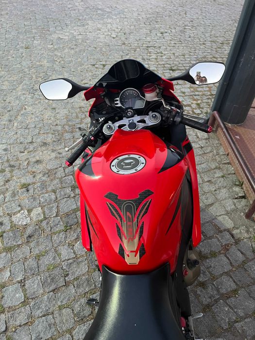 HONDA CBR 1000 Fireblade