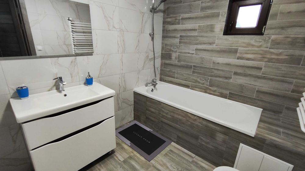 Оренда зняти будинок подобово Карпати Ясіня чан джакузі спа річка