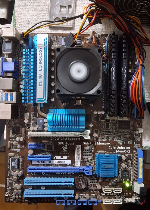 Motherboard Asus  de gaming para pc