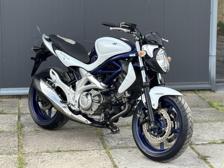 Suzuki Gladius 400 ABS з Японії Motozet