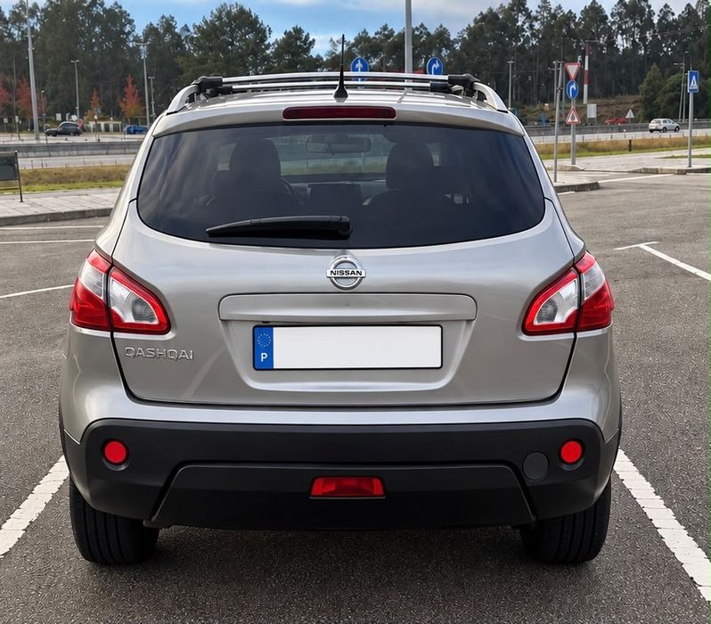 Nissan Qashqai NJ10