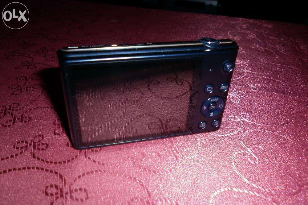 Aparat Cyfrowy Samsung Smart WiFi 16,2 MPix Filmy HD