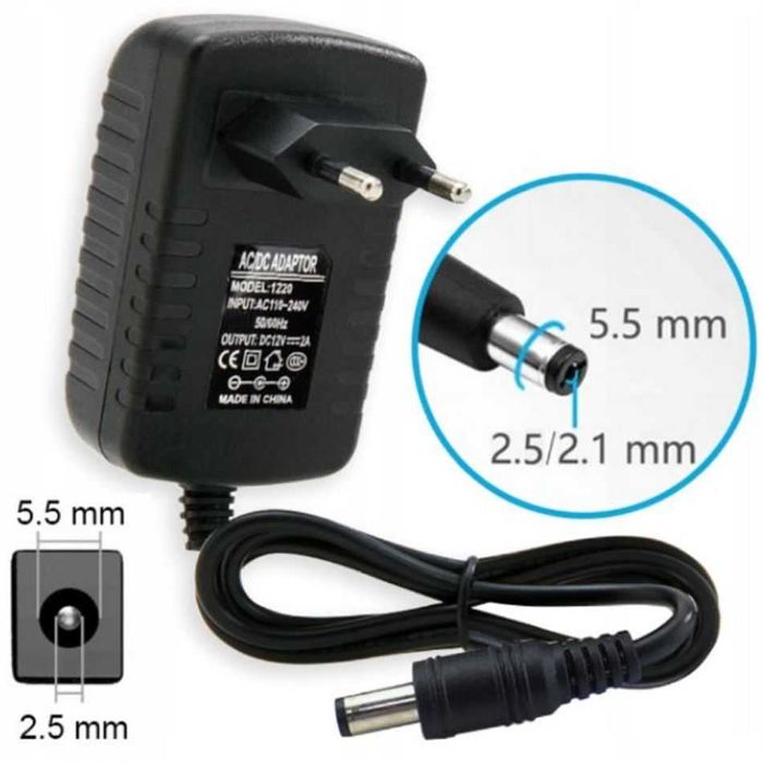 Zasilacz impulsowy AC/DC adapter uniwersalny 12V 2A wtyk 5,5 mm