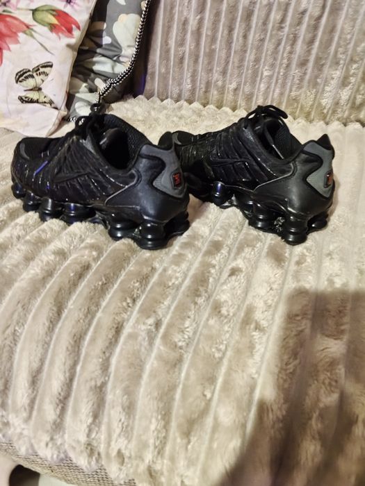 Buty czarne Shox Nike