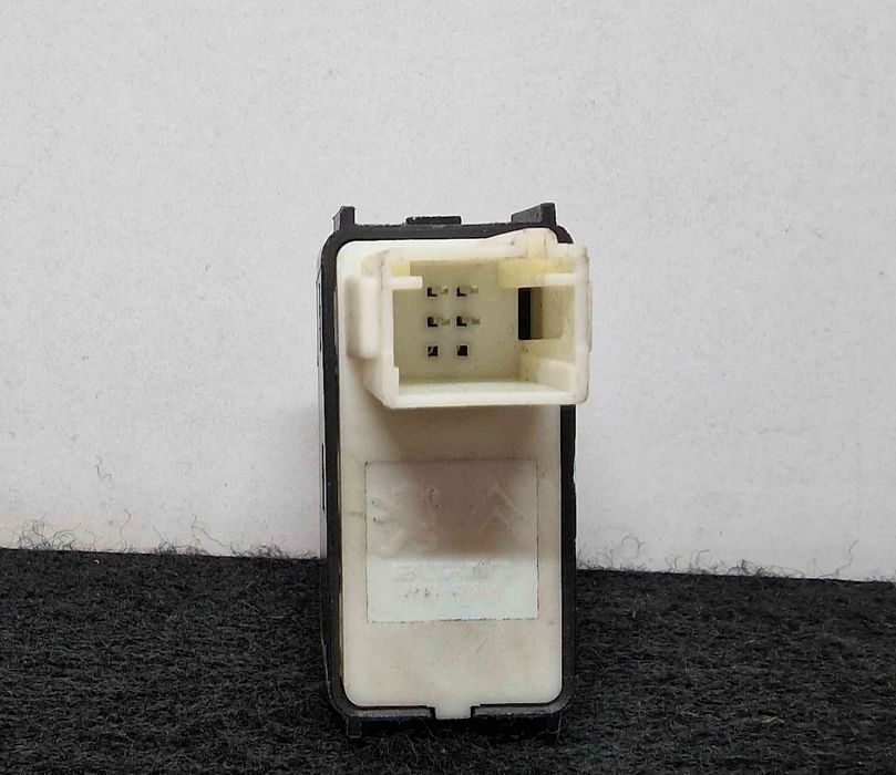 Comando / Botão / Interruptor Vidros Frente Direito 98044803ZD - PEUGEOT 3008 II SUV
