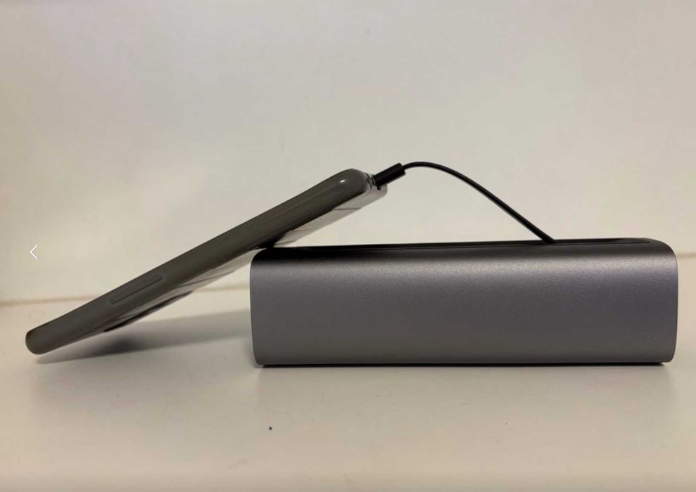 Павербанк з бездротовою швидкою зарядкою для смарт часов