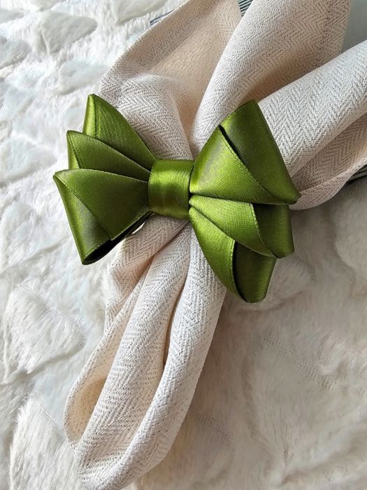 Obrączki na serwetki weselne, urodzinowe zielone