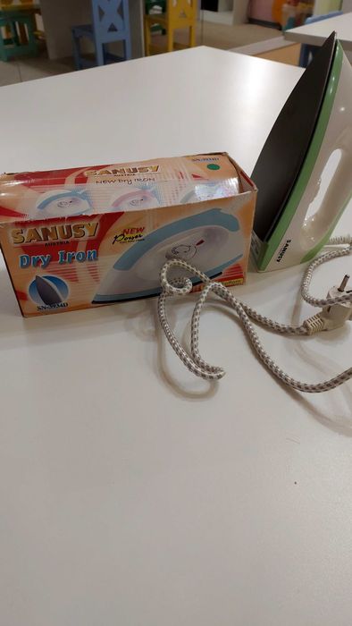 Продам праску. Утюг.