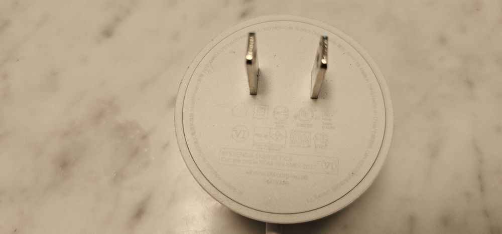 Розумна колонка Google Home Mini