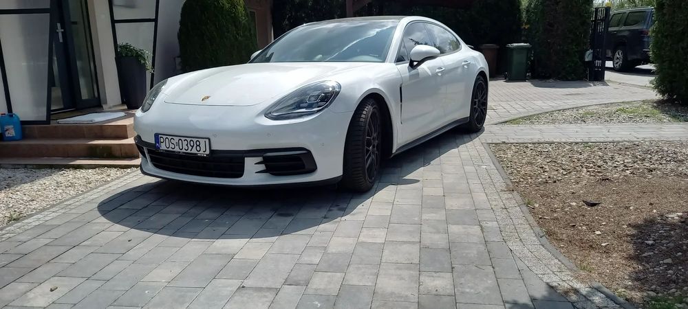 Porsche Panamera Porsche panamera 2018 stan idealny zarejestrowany w PL