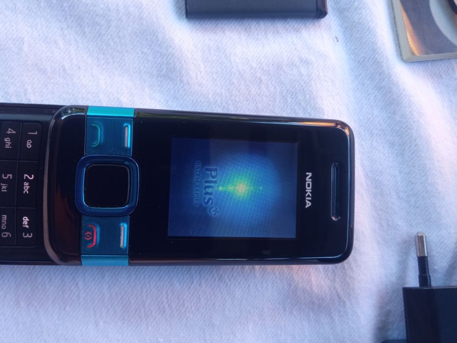 Nokia 7100 supernova
