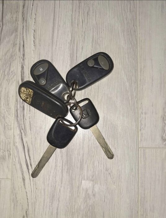 Kluczyki Honda Civic VII | pilot + klucz | oryginał