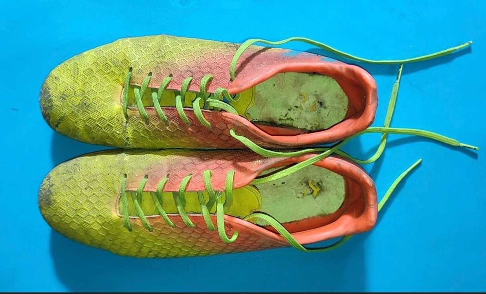 Сороконожки, спортивные кроссовки 44 размер