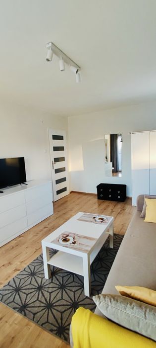 Wynajem kawalerka z balkonem