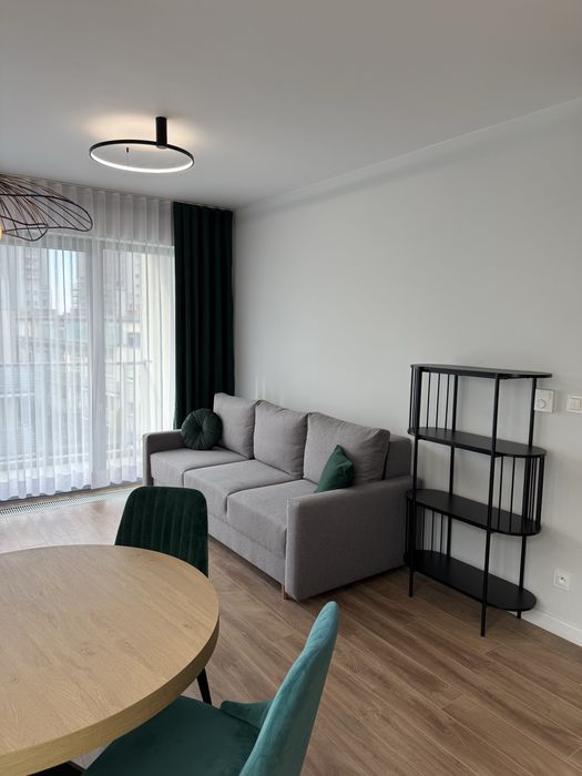 Wynajem apartamentu - 2 miejsca parkingowe