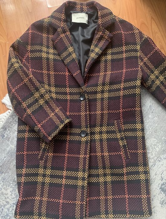 Пальто жіноче демисезонне