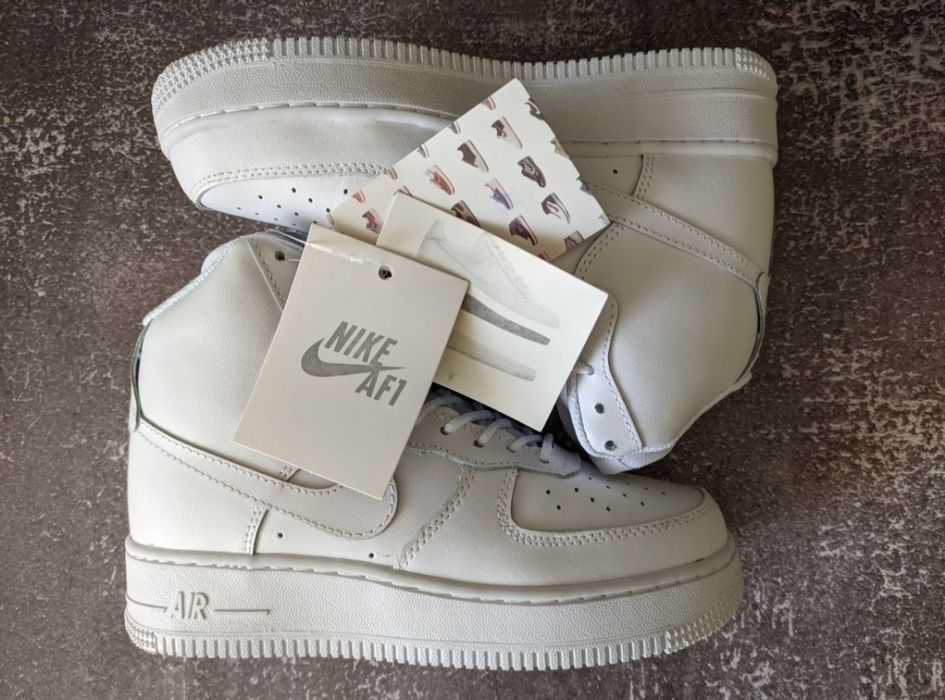 Кросівки білі Air Force 1 демісезонні базові високі кросівки