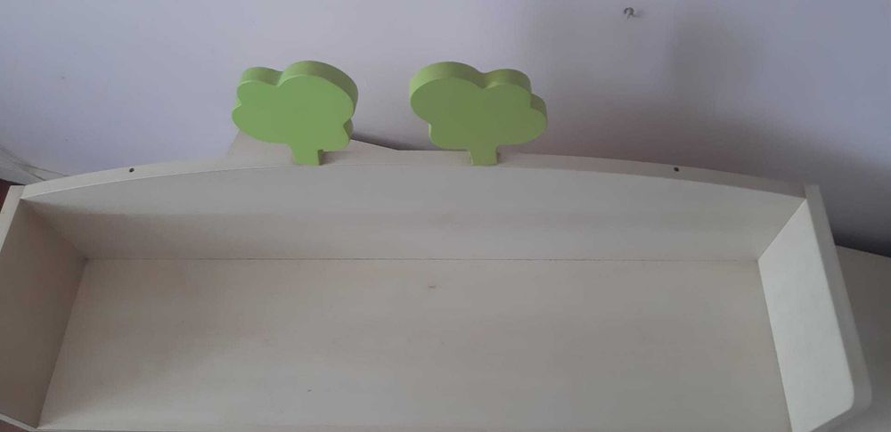 Prateleira quarto infantil