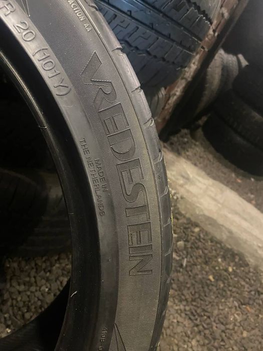 666 Разноширокие летние шины R20 255/40 285/35 Vredestein