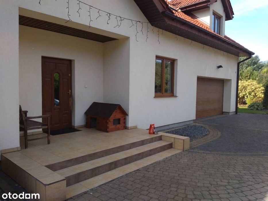 Dom na cichym osiedlu