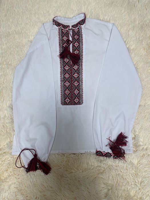 Чоловіча вишиванка