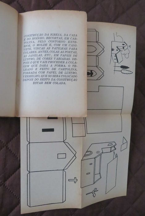 Livro ASSIM SE FAZ O PRESÉPIO (Oferta de 6 Postais de Laura Costa)