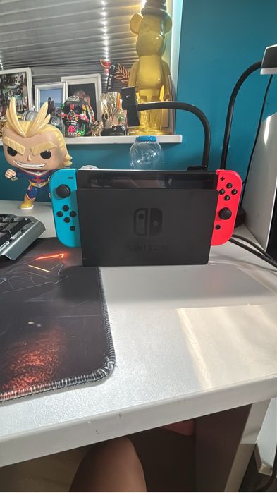 Nintedo switch,.
