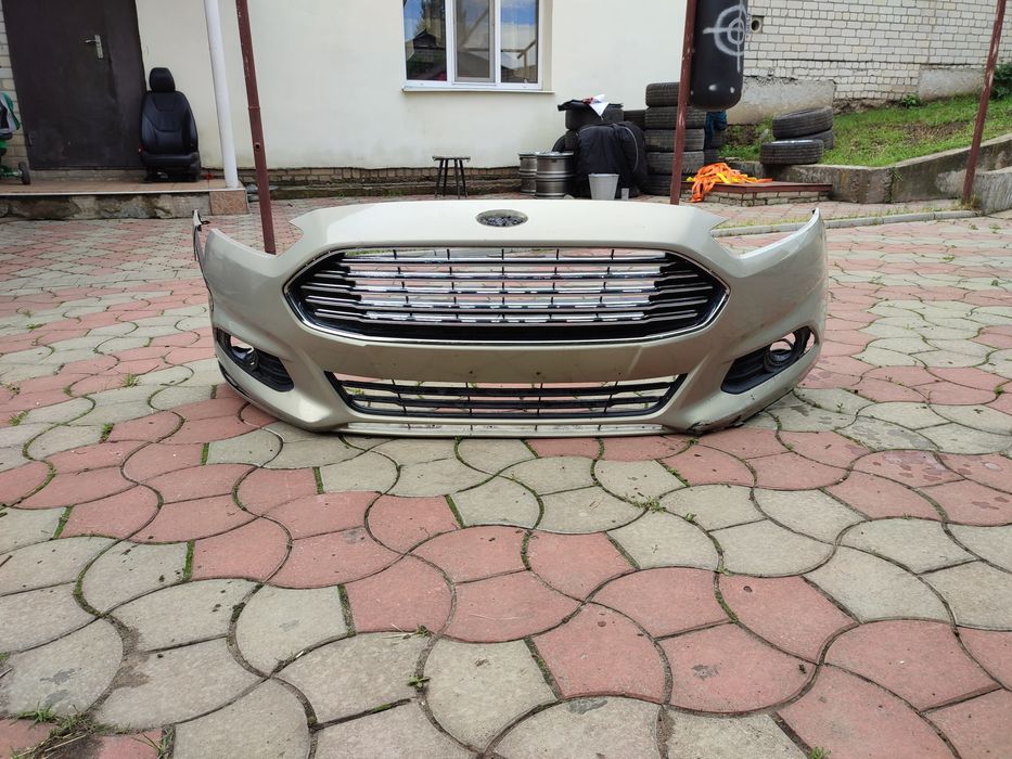 Стойка с порогом на форд фьюжн