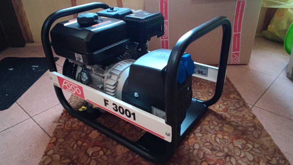 Генератор Fogo F3001 монофазний, 2,7 kBт, 6,5 НР