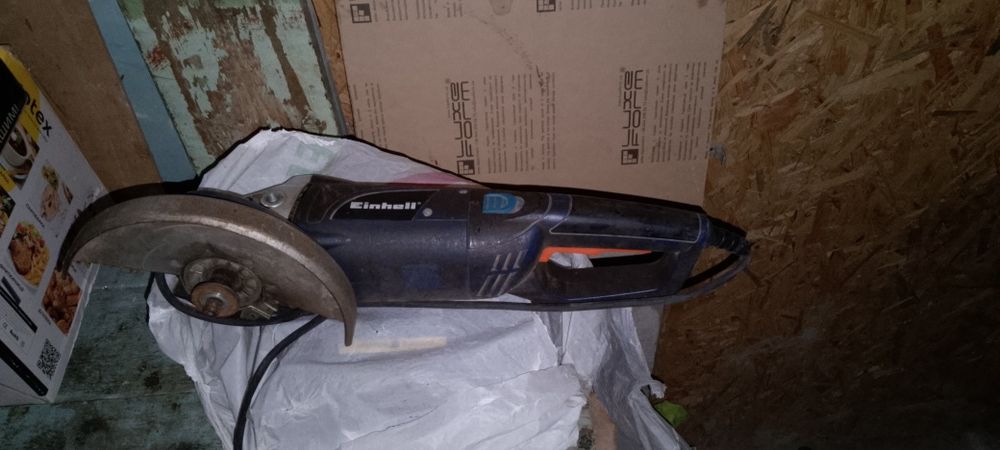 Болгарка  Einhell 
Угловая шлифмашина Einhell Blue BT-AG 2350 (4430630) – фото, отзывы, характеристики в интернет-магазине ROZETKA
rozetka.com.ua