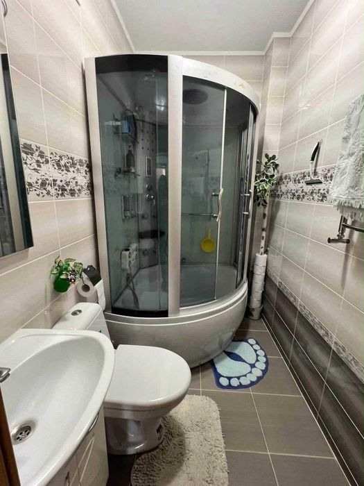 Продам 2-поверховий будинок у с.Лука-Мелешківська 7218