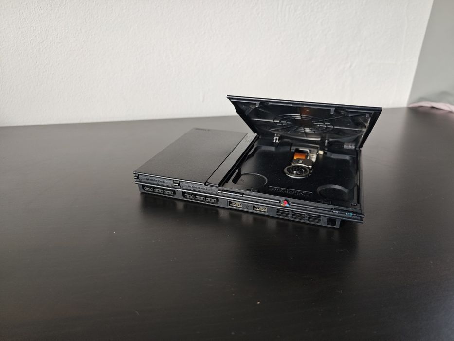 Playstation 2 Slim SCPH-77004