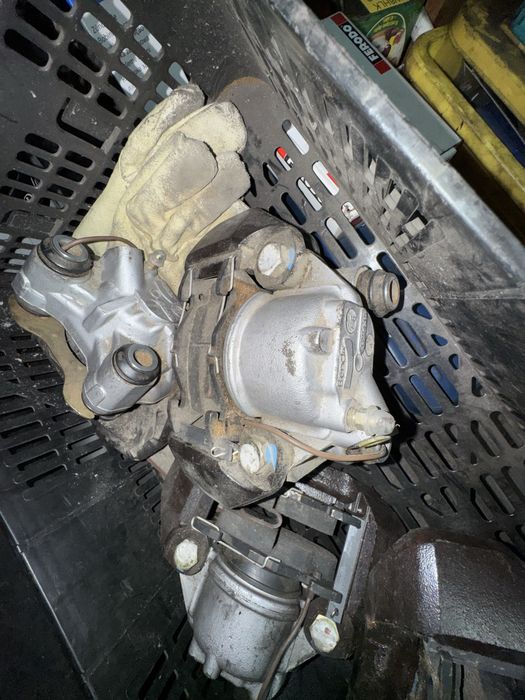 Bombas rodas da frente Renault