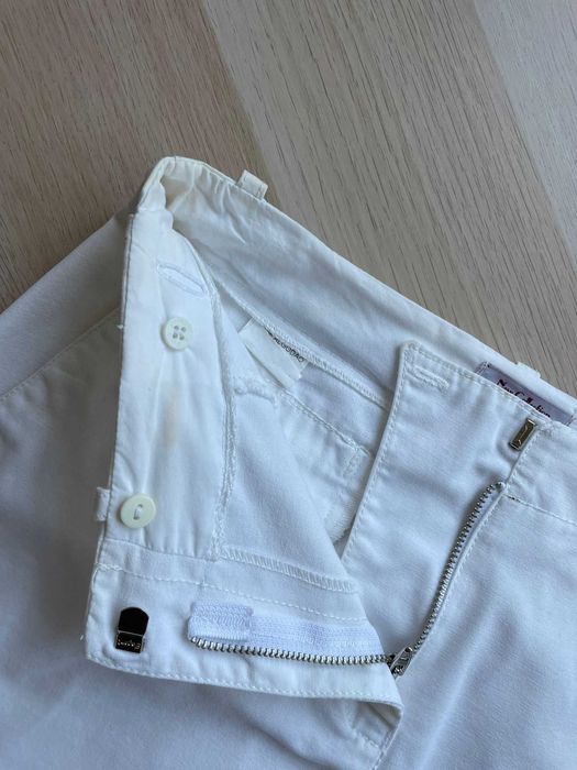 Saia pelo joelho justa 34