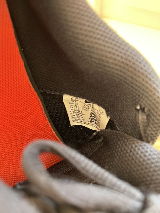 Кросівки Nike 39